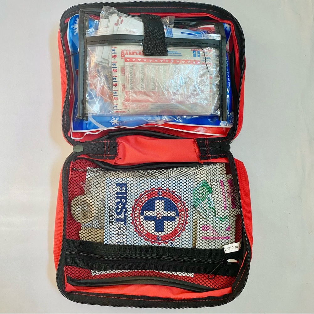 Complete First Aid Kit - Picture 3 of 11